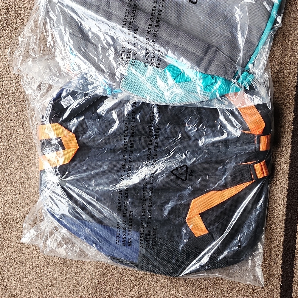 Backpack bundle (2) - Picture 5 of 6